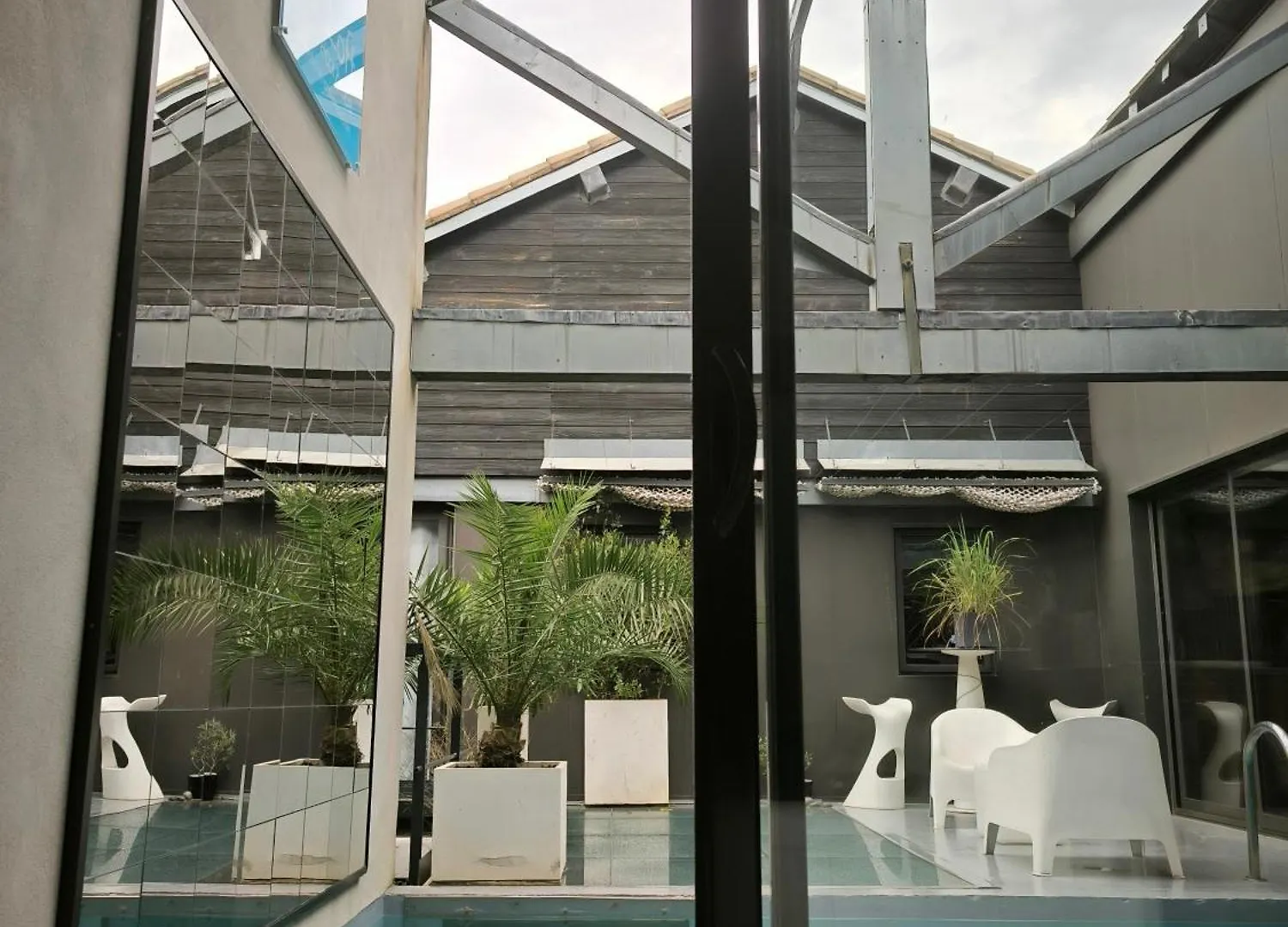 Be Loft B&B Pool & Spa Avignon Frühstückspension