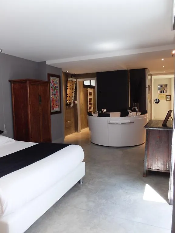 Be Loft B&B Pool & Spa Avignon 2*,  Frankreich