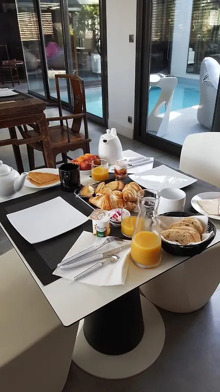** Bed & Breakfast Be Loft B&B Pool & Spa Avignon France
