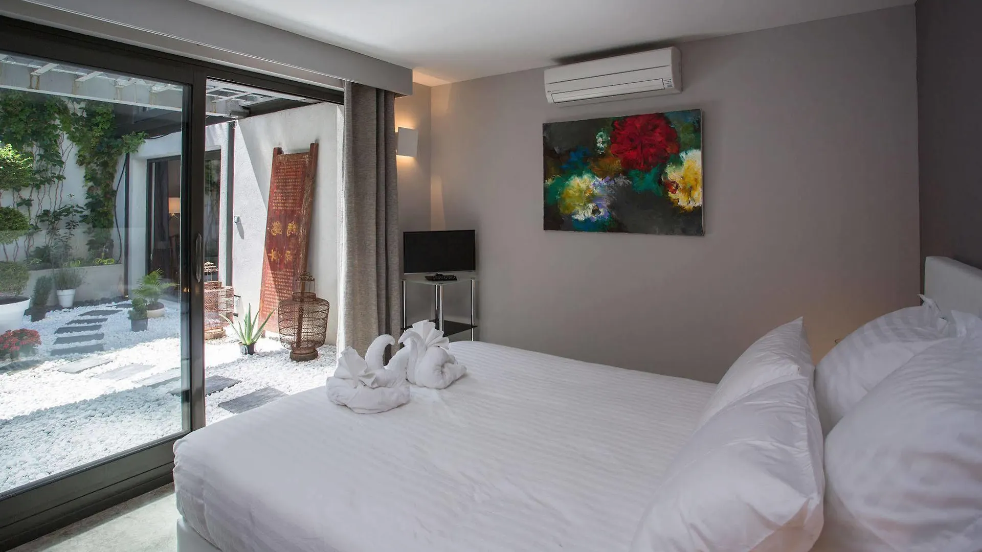 Bed & Breakfast Be Loft B&B Pool & Spa Avignon