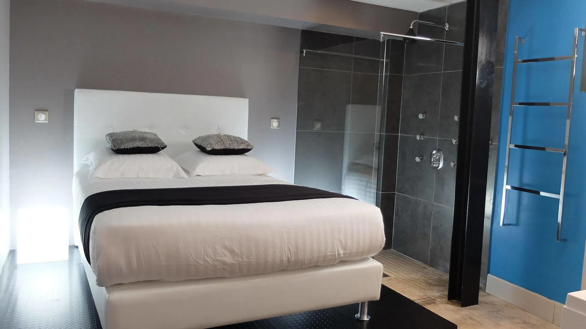 Be Loft B&B Pool & Spa Avignon Bed & Breakfast
