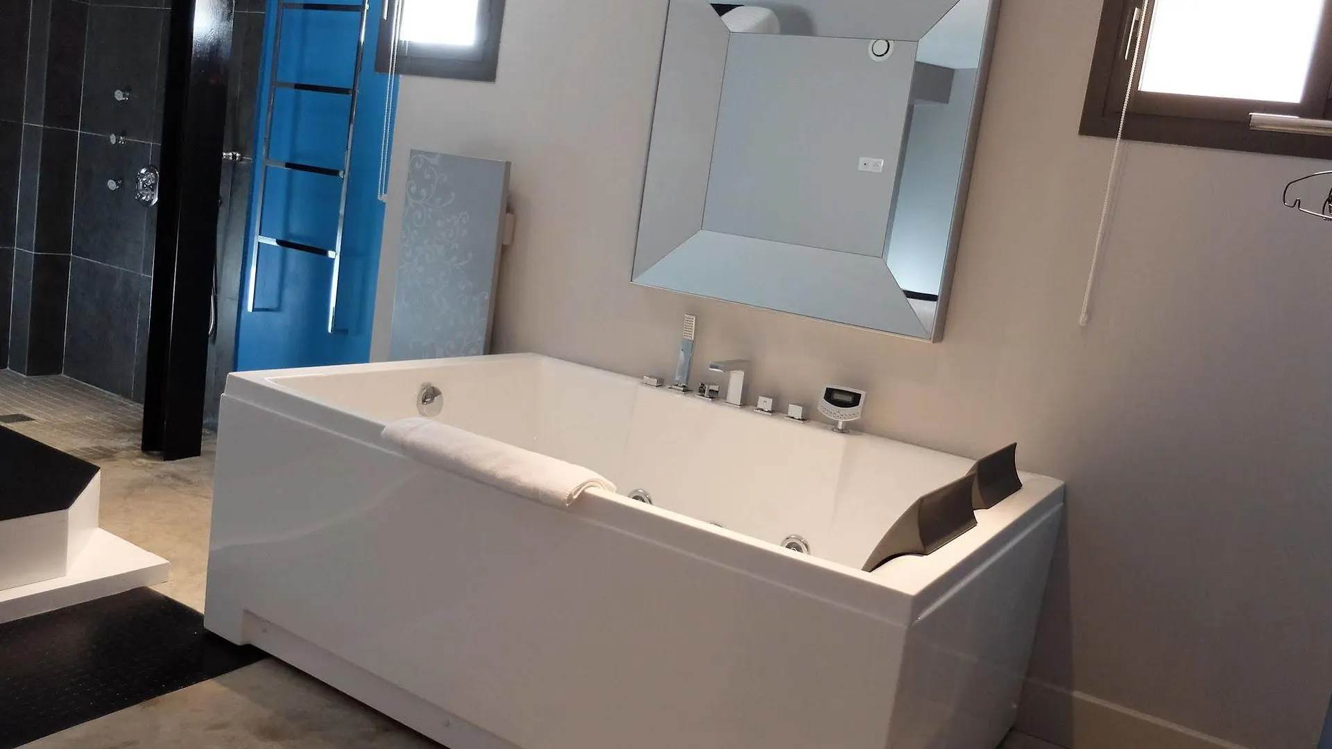 Be Loft B&B Pool & Spa Avignon