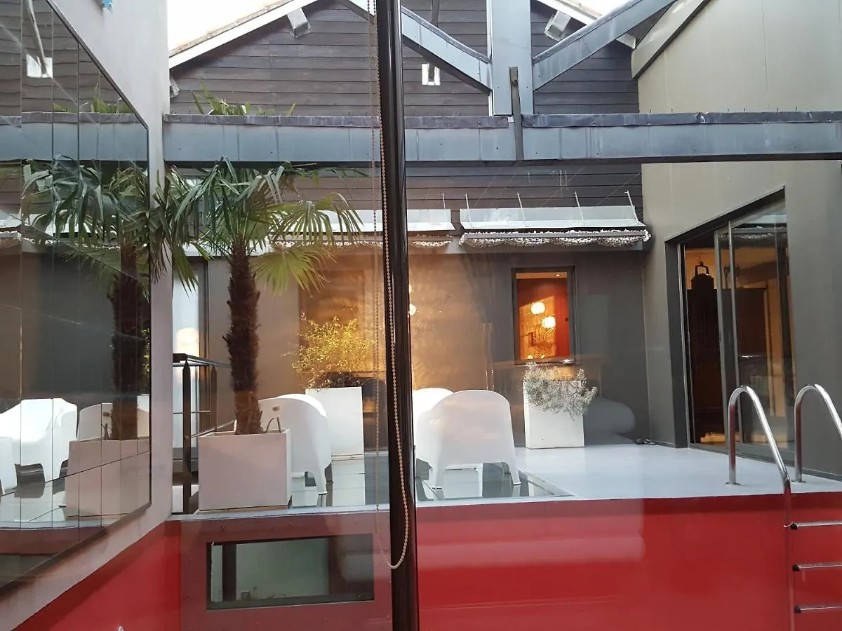 Be Loft B&B Pool & Spa Avignon Bed & Breakfast